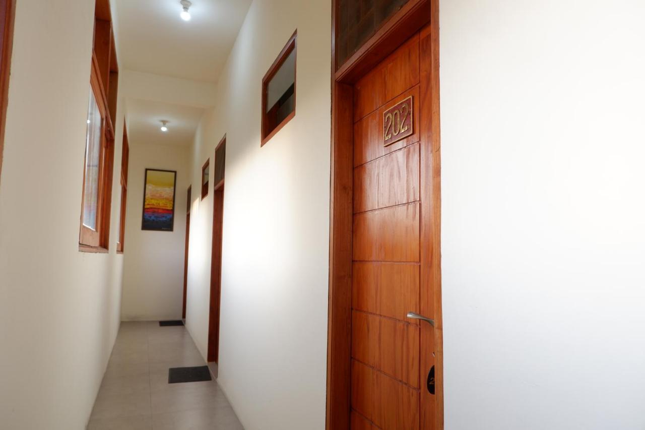 Apartament Reddoorz At Bale Eja Syariah Senggigi Montongbuwoh Zewnętrze zdjęcie